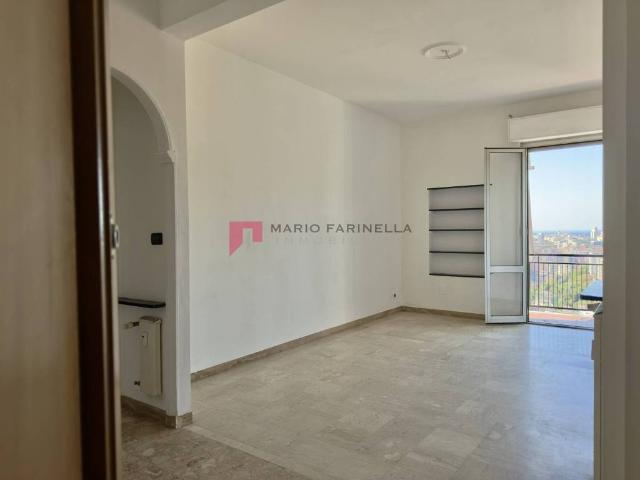 Appartamento in vendita a Quezzi, Genova