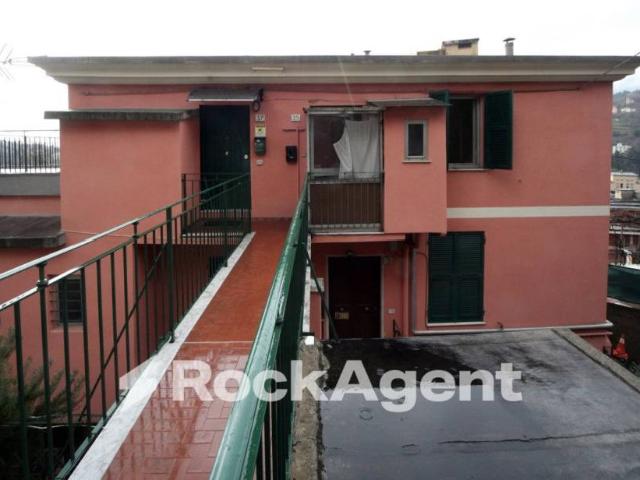 Appartamento in vendita a Val Polcevera, Serra Riccò