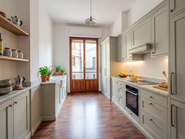 Appartamento in vendita a Centro Est, Serra Riccò