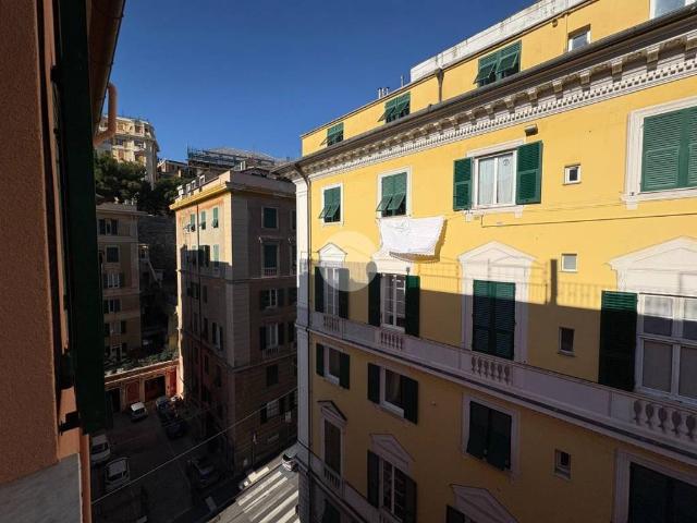 Appartamento in vendita a Centro Est, Serra Riccò