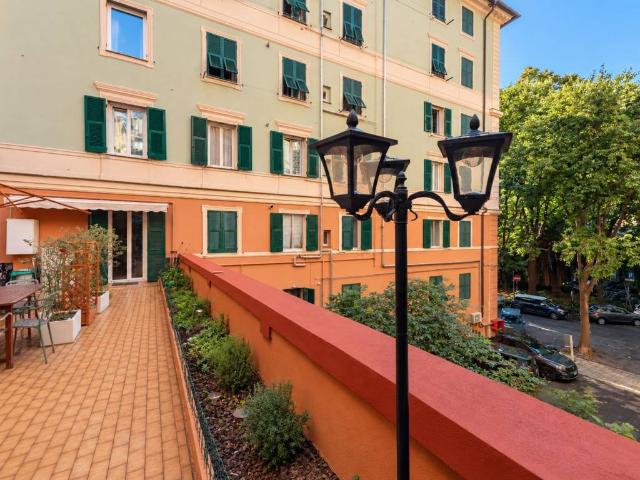 Appartamento in vendita a Castelletto, Genova