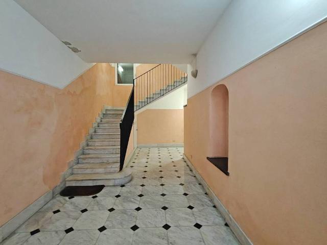 Appartamento in vendita a Centro Est, Serra Riccò