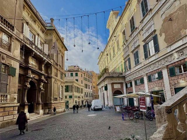 Appartamento in vendita a Centro Est, Serra Riccò