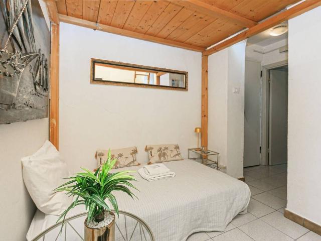 Appartamento in vendita a Centro Est, Serra Riccò
