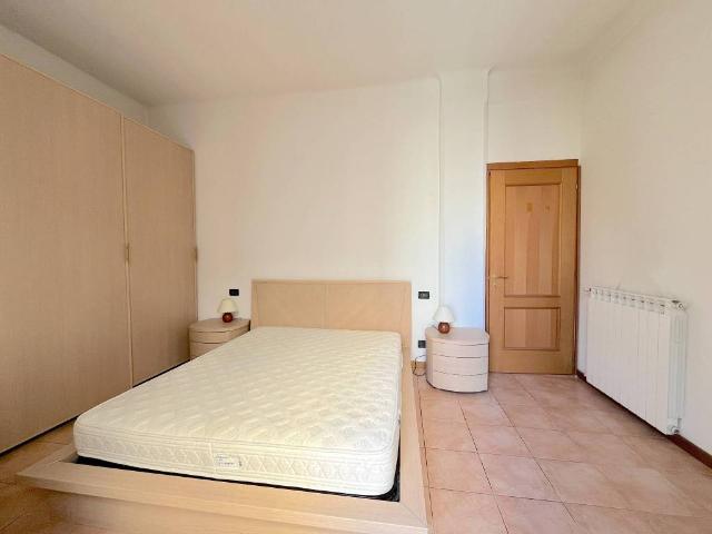 Appartamento in vendita a Medio Levante, Serra Riccò
