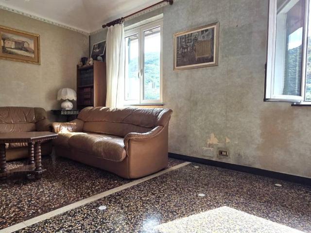 Appartamento in vendita a Media Val Bisagno, Serra Riccò