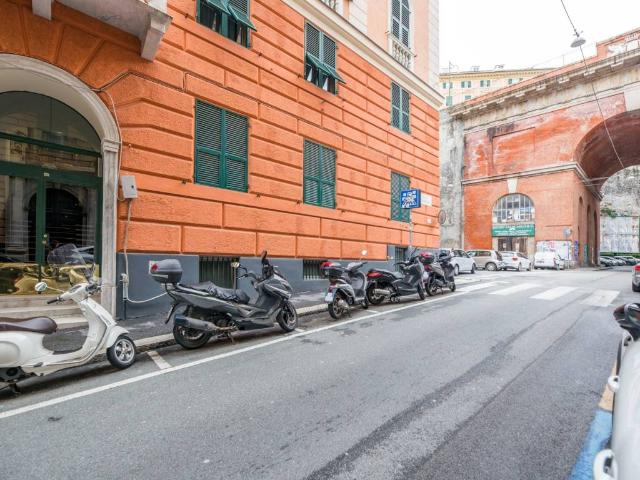 Appartamento in vendita a Centro Est, Serra Riccò
