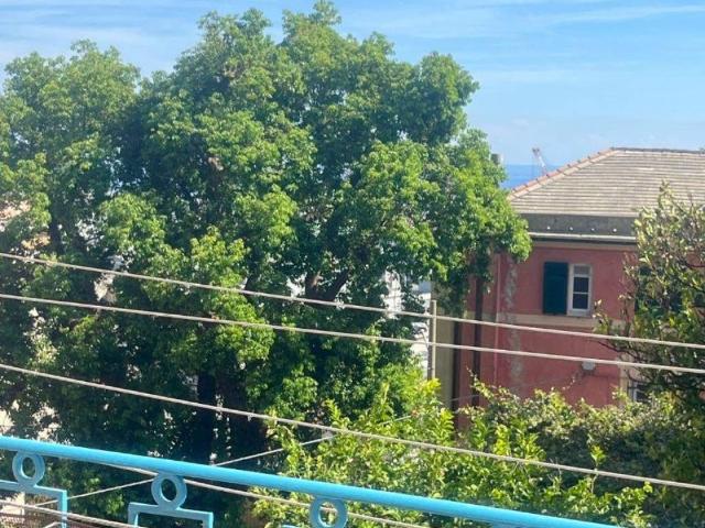 Appartamento in vendita a Medio Ponente, Serra Riccò
