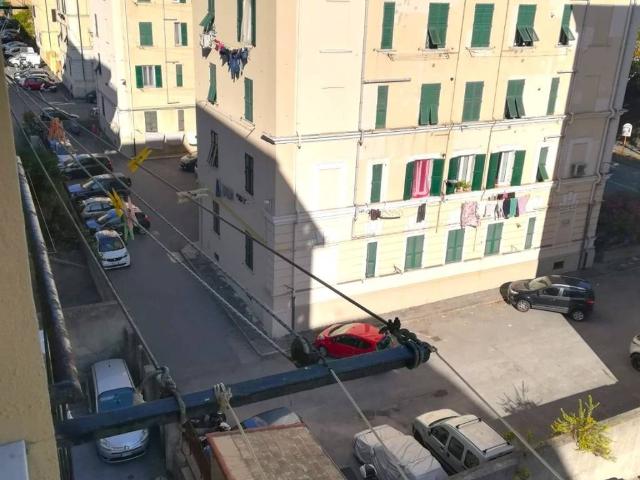 Appartamento in vendita a Centro Ovest, Serra Riccò