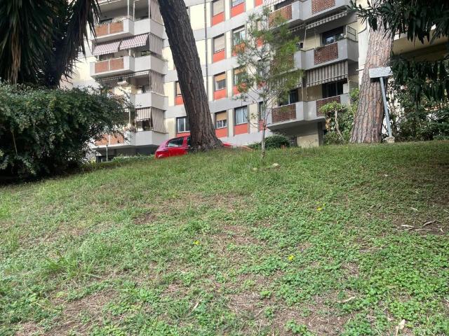 Appartamento in vendita a Padri Passionisti, Genova