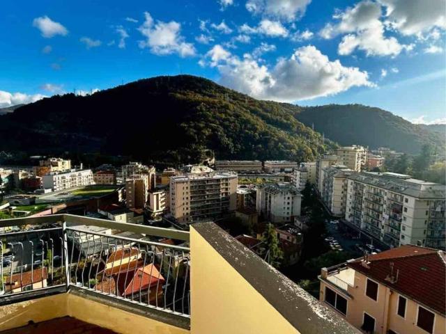 Appartamento in vendita a Media Val Bisagno, Serra Riccò