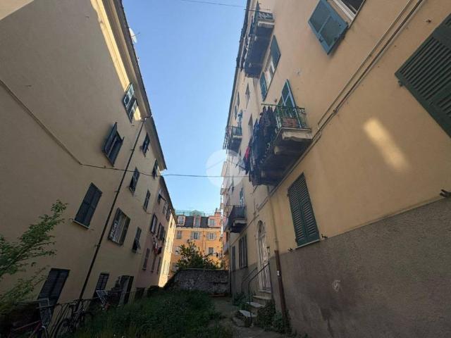 Appartamento in vendita a Centro Ovest, Serra Riccò