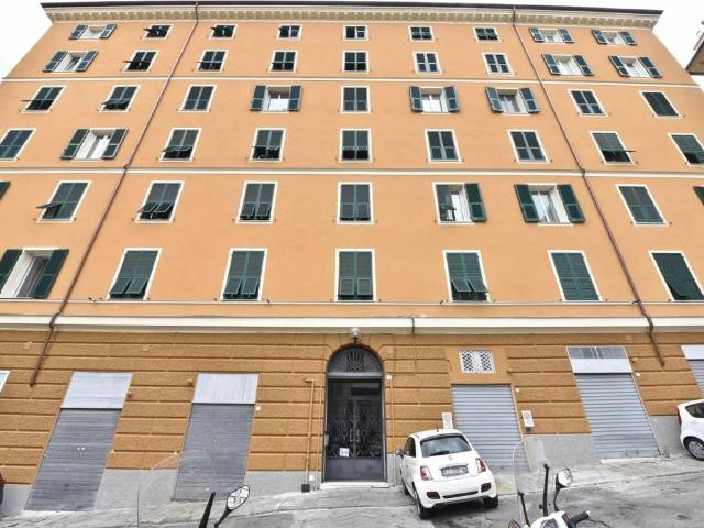 Appartamento in vendita a Centro Est, Serra Riccò