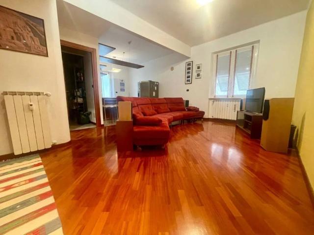 Appartamento in vendita a Val Polcevera, Serra Riccò