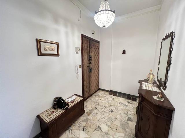 Appartamento in vendita a Val Polcevera, Serra Riccò