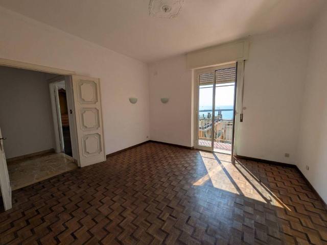 Appartamento in vendita a Padri Passionisti, Genova