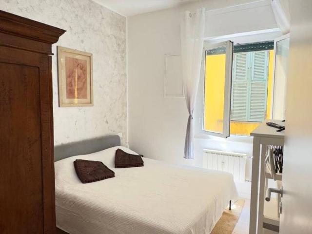 Appartamento in vendita a Centro Est, Serra Riccò