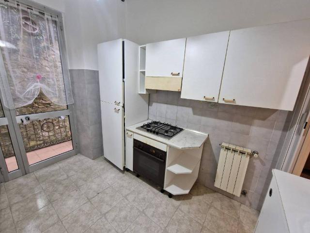 Appartamento in vendita a Centro Est, Serra Riccò