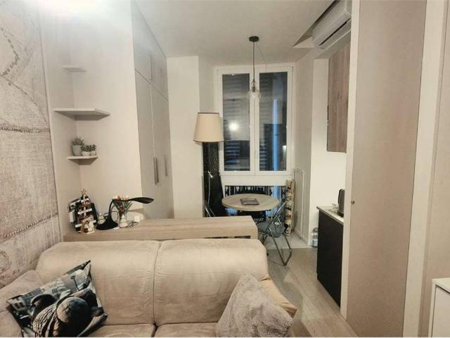 Appartamento in vendita a Molo, Genova