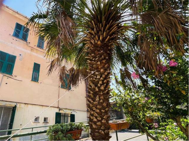 Appartamento in vendita a Crevari, Genova