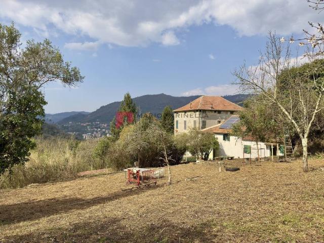 Appartamento in vendita a Media Val Bisagno, Serra Riccò