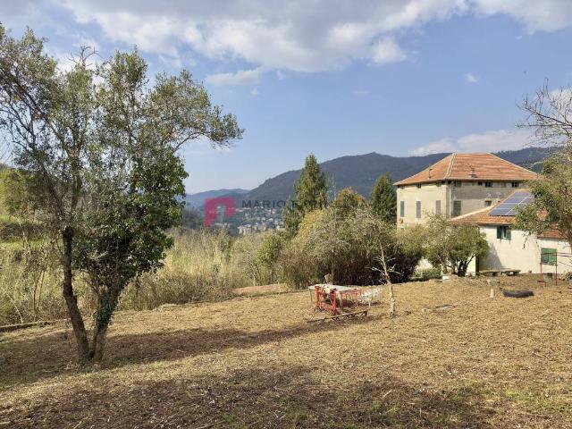 Appartamento in vendita a Media Val Bisagno, Serra Riccò