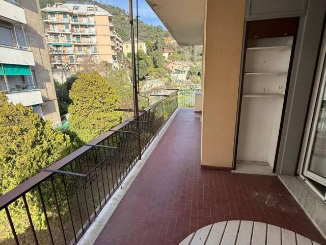 Appartamento in vendita a Medio Ponente, Serra Riccò