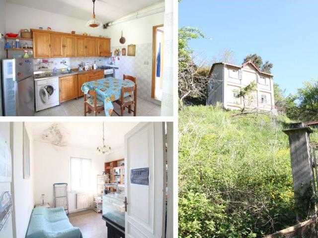 Appartamento in vendita a Val Polcevera, Serra Riccò