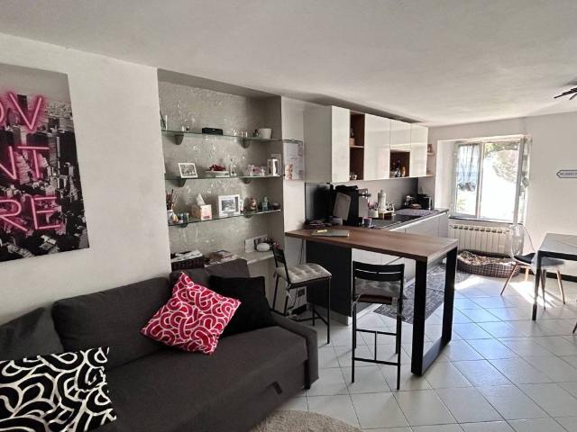 Appartamento in vendita a Val Polcevera, Serra Riccò