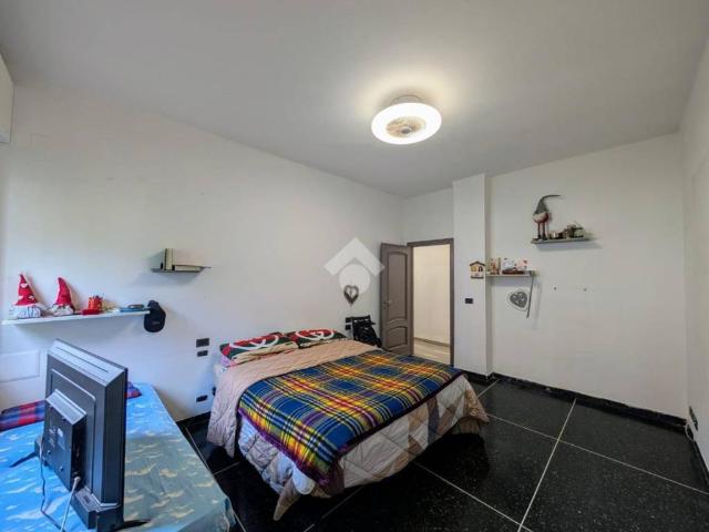 Appartamento in vendita a Val Polcevera, Serra Riccò