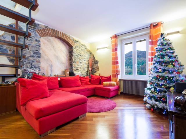 Appartamento in vendita a Media Val Bisagno, Serra Riccò