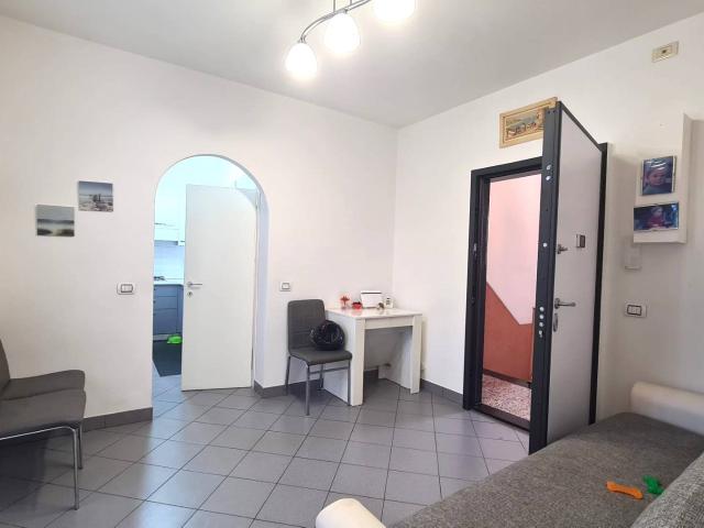 Appartamento in vendita a Medio Ponente, Serra Riccò