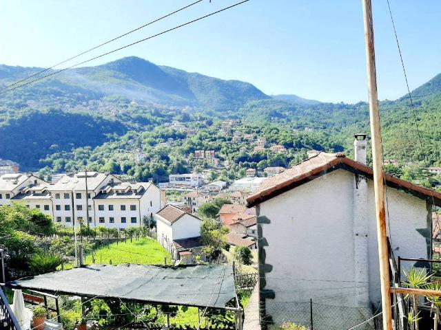 Monolocale in vendita a Media Val Bisagno, Serra Riccò