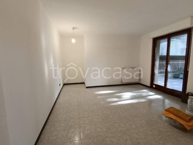 Appartamento in vendita a Ponente, Serra Riccò