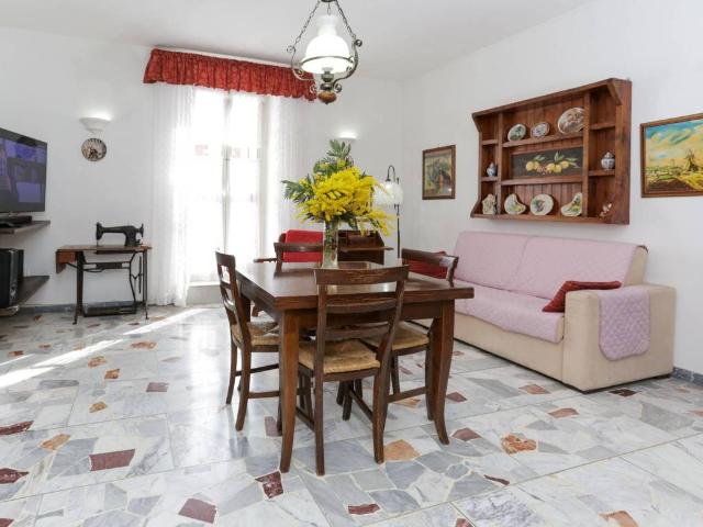 Appartamento in vendita a Ville di Nemi, Roma Capitale