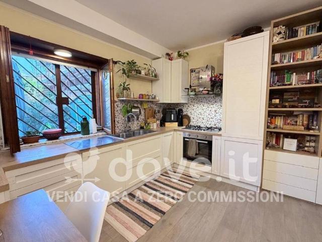 Appartamento in vendita a Ville di Nemi, Roma Capitale