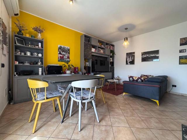 Appartamento in vendita a Montecagnoletto, Roma Capitale