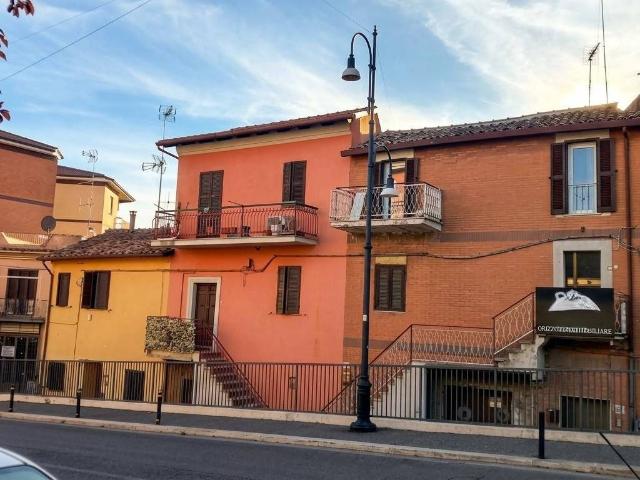 Appartamento in vendita a Borgo Vecchio, Genzano di Roma