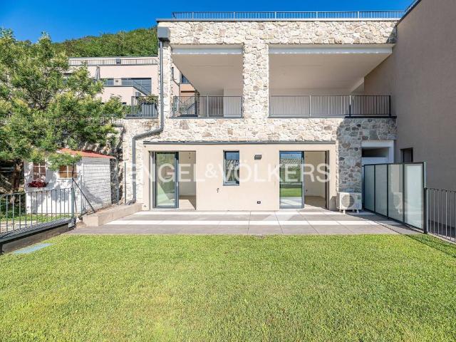 Appartamento in vendita a Gera Lario, Lombardia