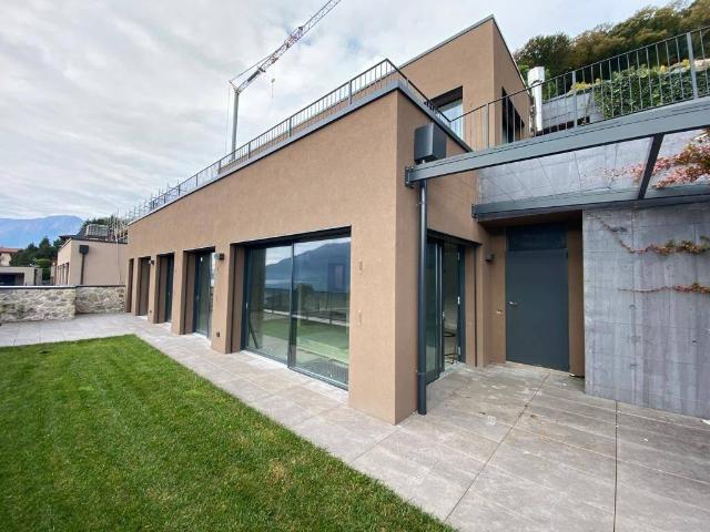 Appartamento in vendita a Gera Lario, Lombardia