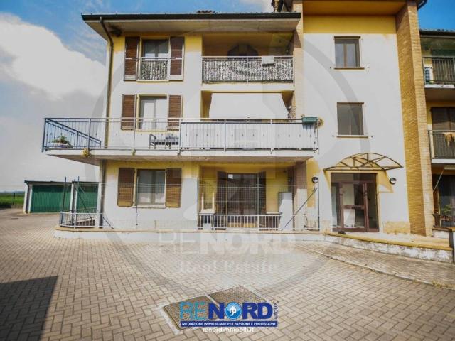 Appartamento in vendita a Gerenzago, Lombardia