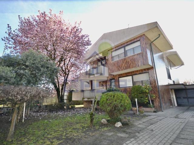 Appartamento in vendita a Gerenzago, Lombardia