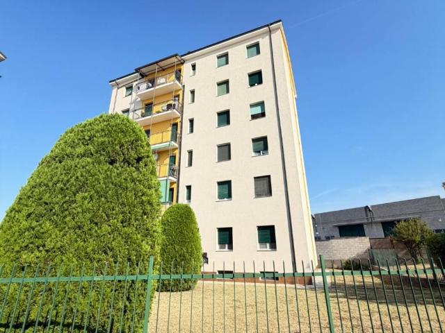 Appartamento in vendita a Gessate, Lombardia