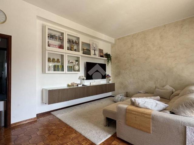 Appartamento in vendita a Gessate, Lombardia
