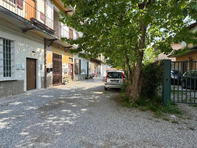 Appartamento in vendita a Gessate, Lombardia