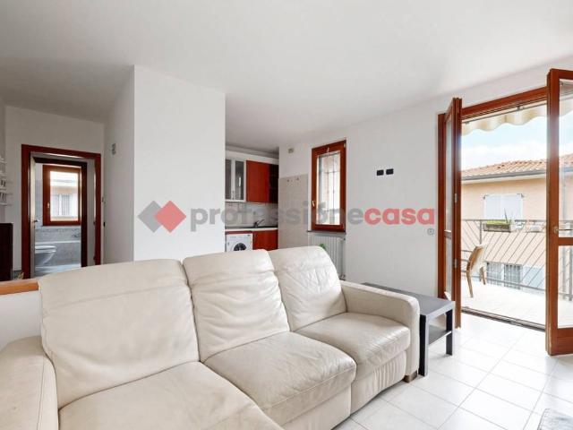 Appartamento in vendita a Gessate, Lombardia