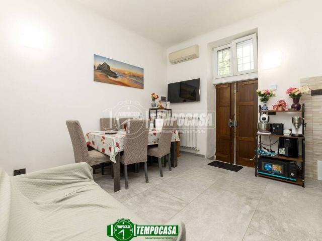 Appartamento in vendita a Gessate, Lombardia
