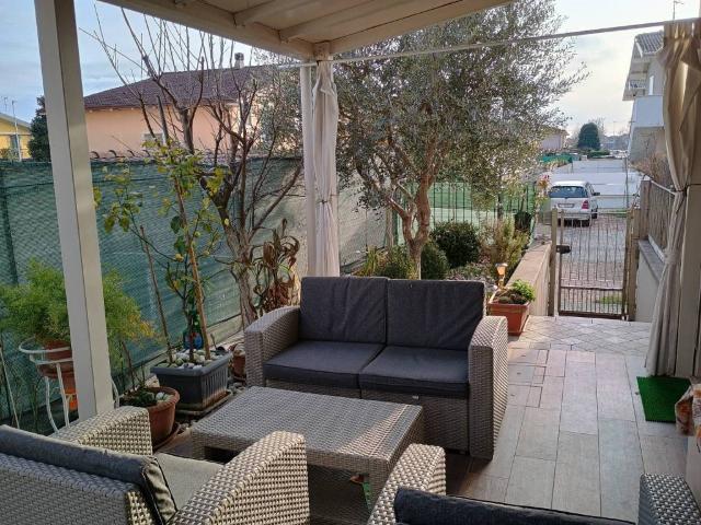 Villa Schiera in vendita a Ghedi, Lombardia