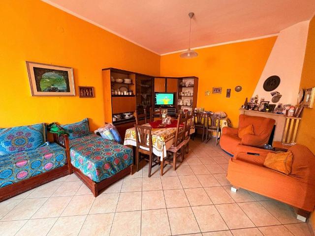 Appartamento in vendita a Ghilarza, Sardigna/Sardegna