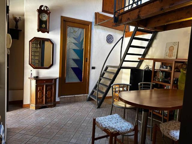 Appartamento in vendita a Ghisalba, Lombardia
